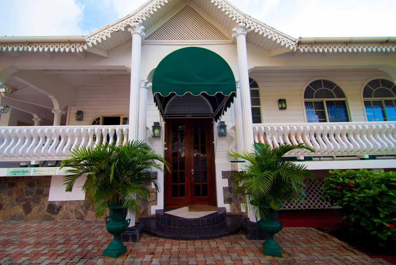 Grenadine House Hotel Kingstown Buitenkant foto